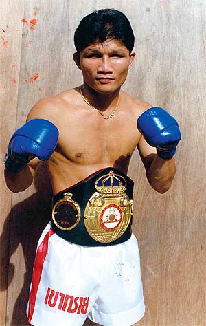 1. Kaosai Galaxi I 5 migliori combattenti di Muay Thai che hanno avuto successo nella Boxe Internazionale.